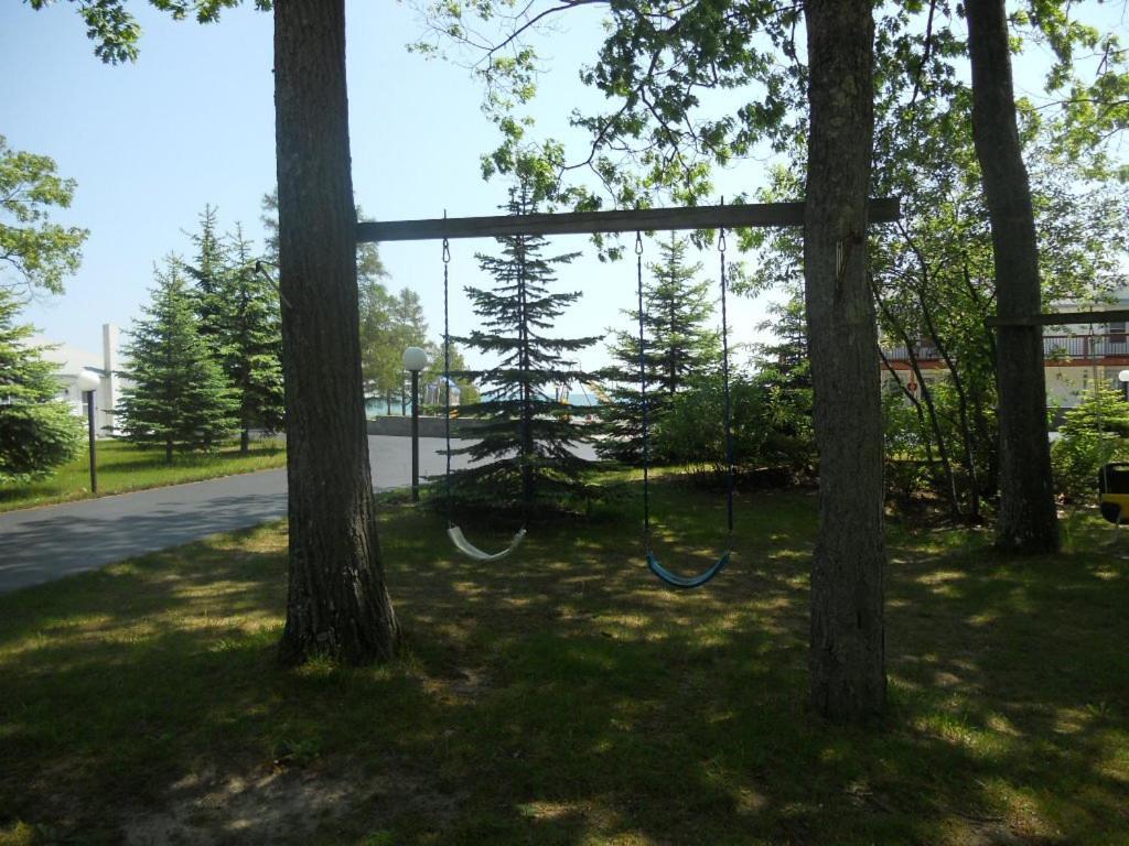 Stefan'S R&R Resort Lincoln Junction Екстериор снимка